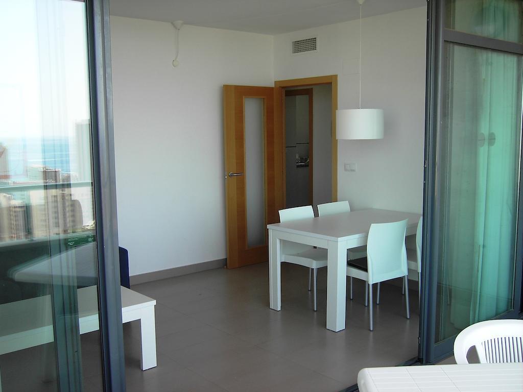 Apartamentos Con Terraza Torre D'Oboe By Renthas Benidorm Quarto foto